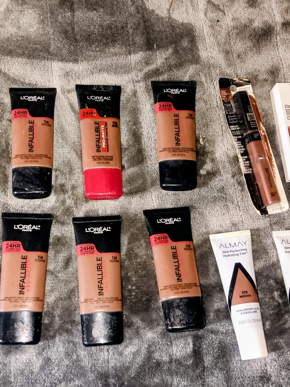 13 Piece Makeup Bundle NWT Foundation Tint & Concealer
